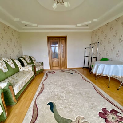 Alquiler de un amplio apartamento de 2 habitaciones, 72 m², Telecentru, Chisináu, Moldavia